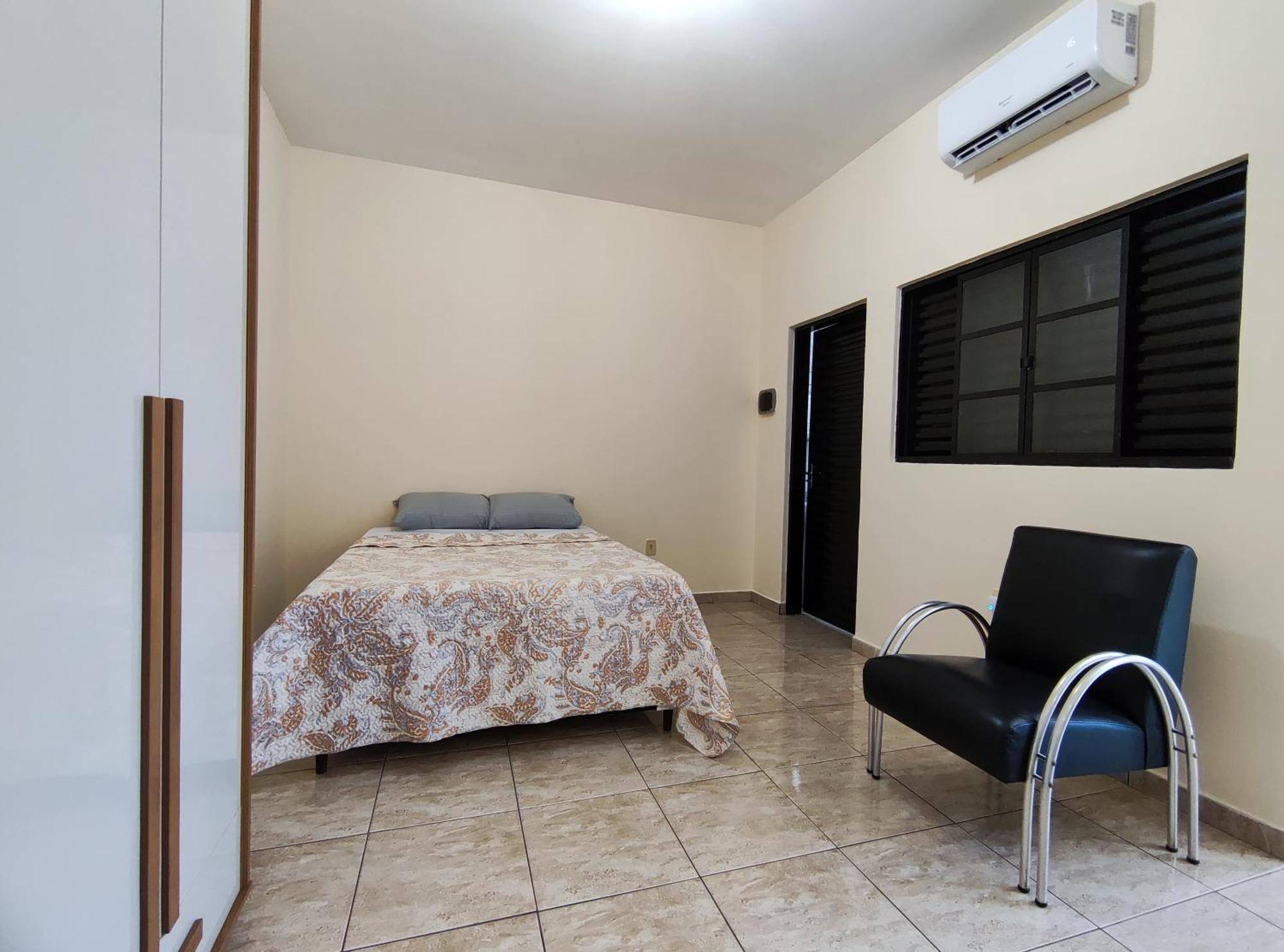 Apto Mobiliado C/ Ar Cond - Jd Universitario Barretos